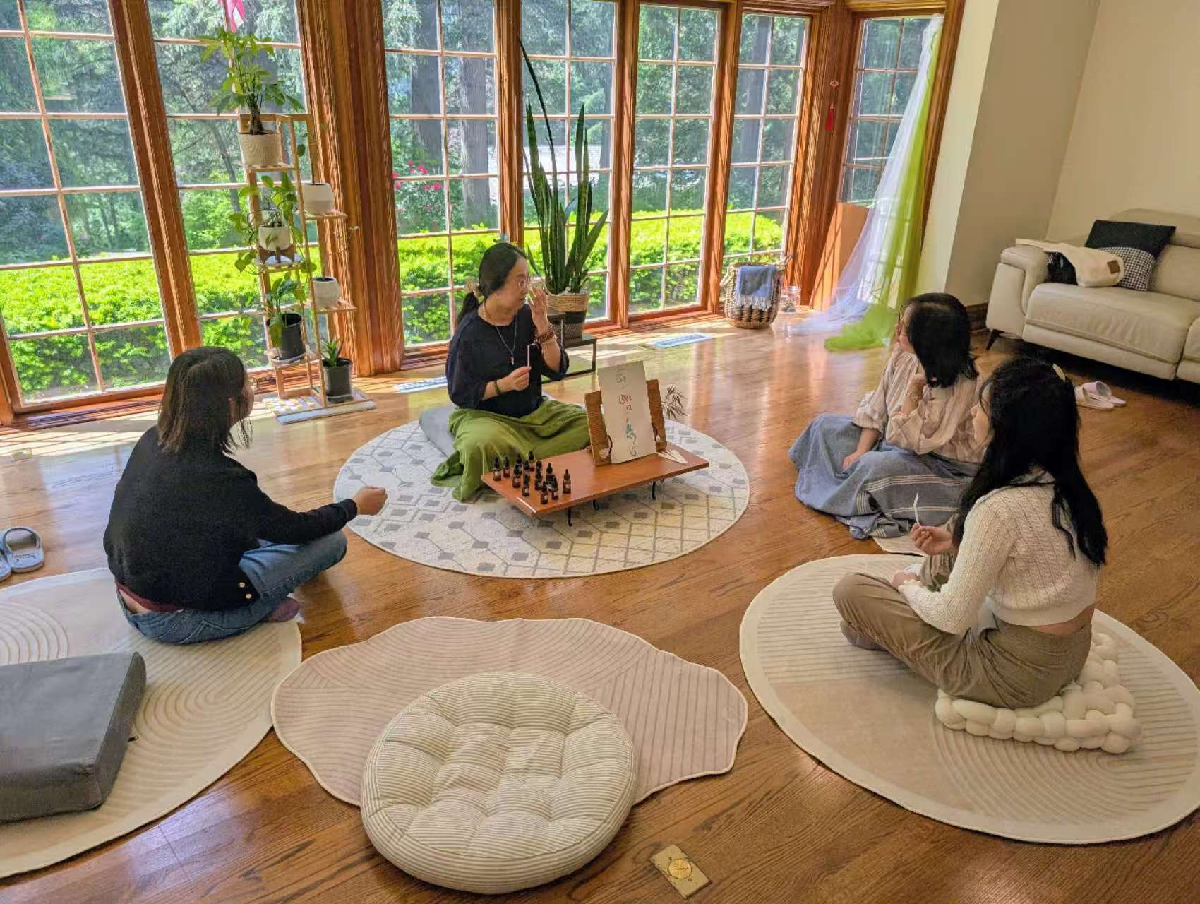 Aroma + BreathWork